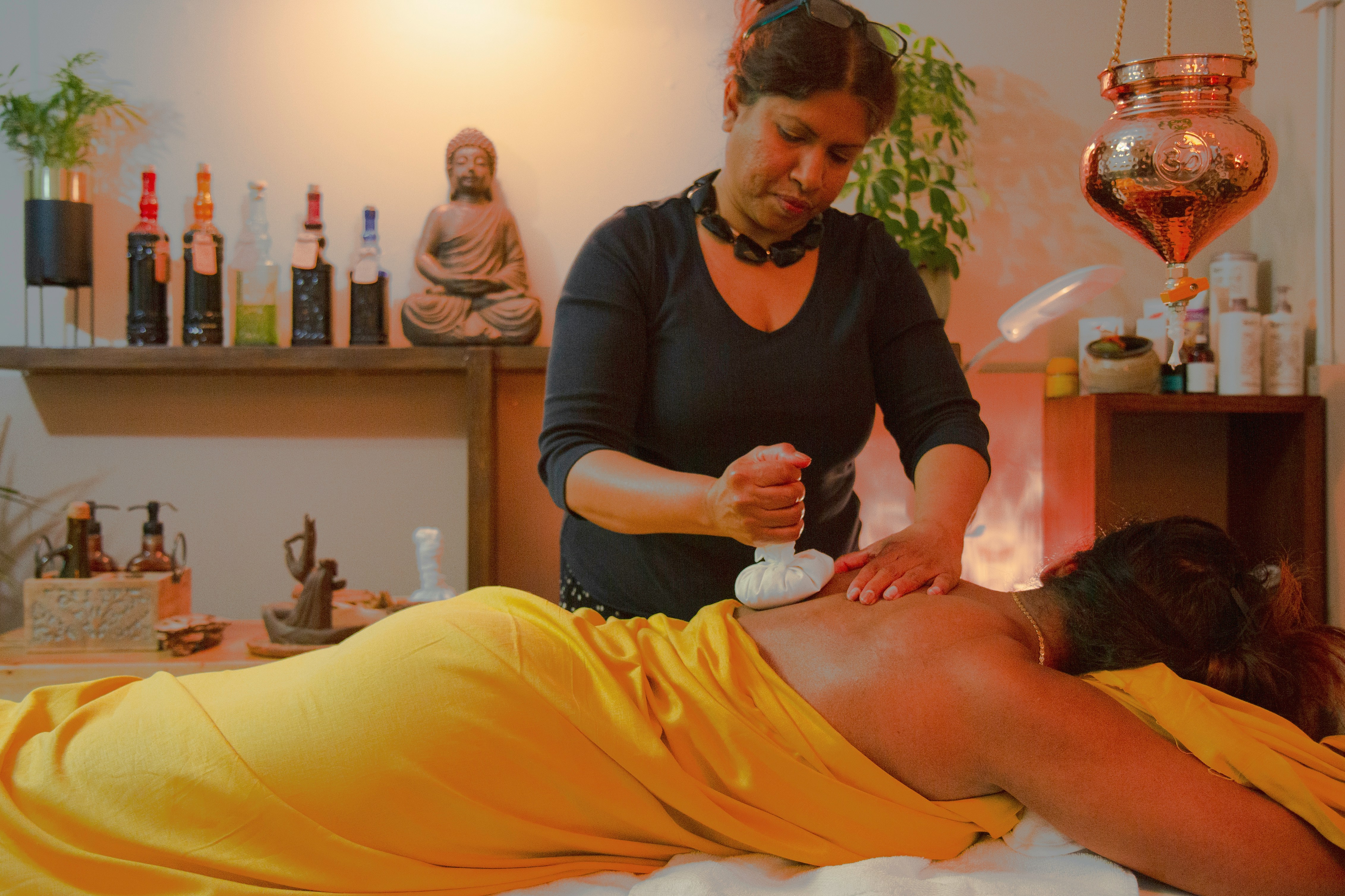 Zanzibar Spice Scrub - Professional mobile massage service in Tanzania